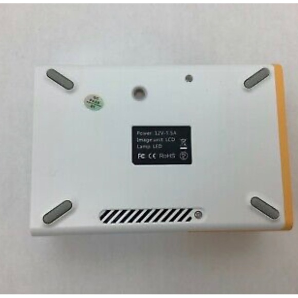 Mini LED Projector | Remote Controlled | HDMI - Picture 7 of 9